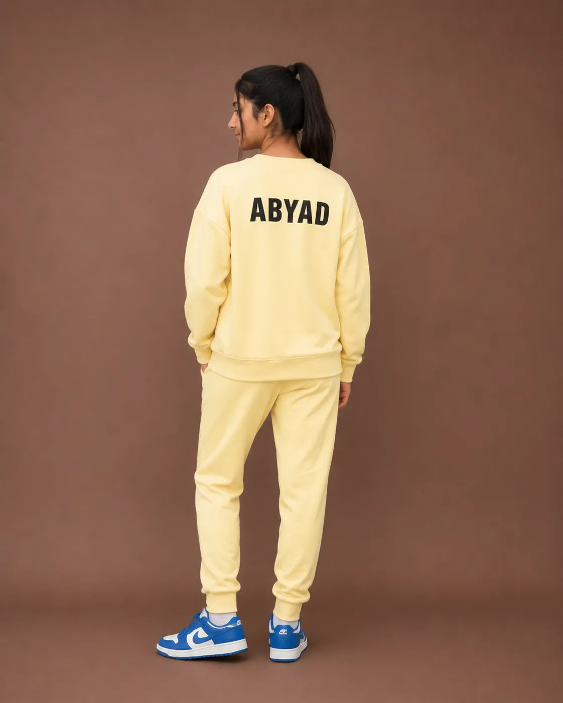 Oversized Non-Fleece Sweatshirt & Regular Fit Joggers