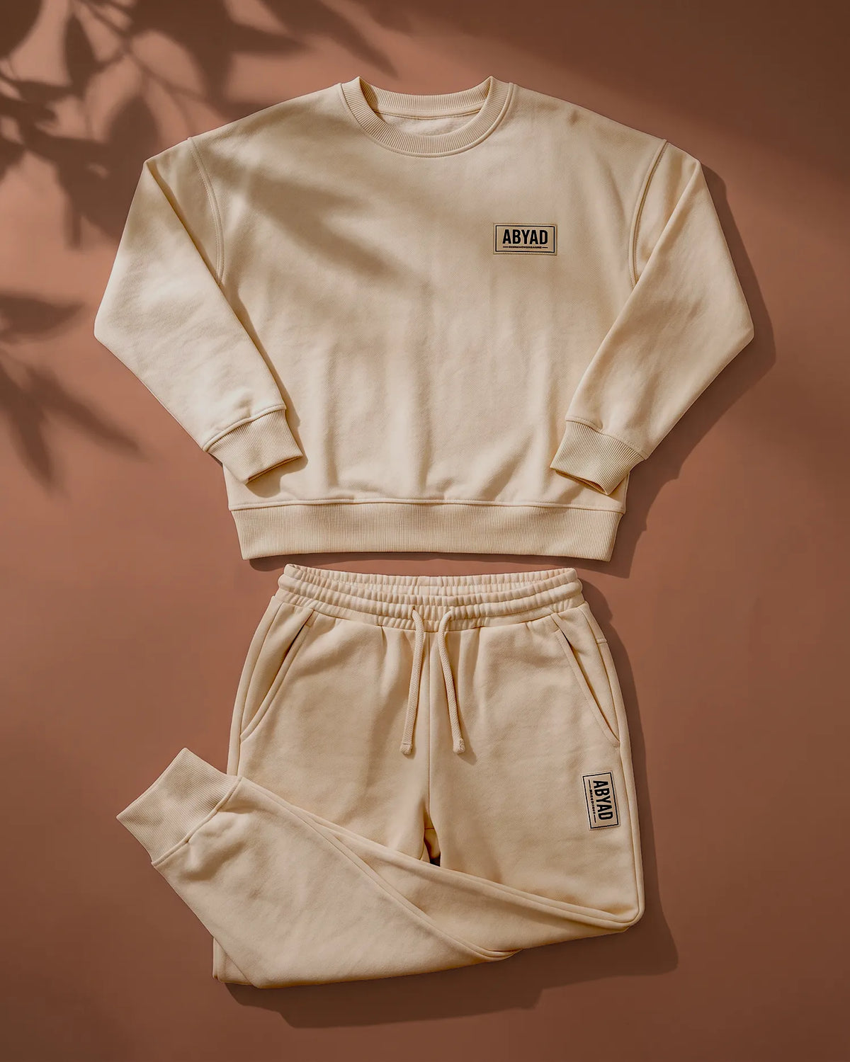 Oversized Non-Fleece Sweatshirt & Regular Fit Joggers
